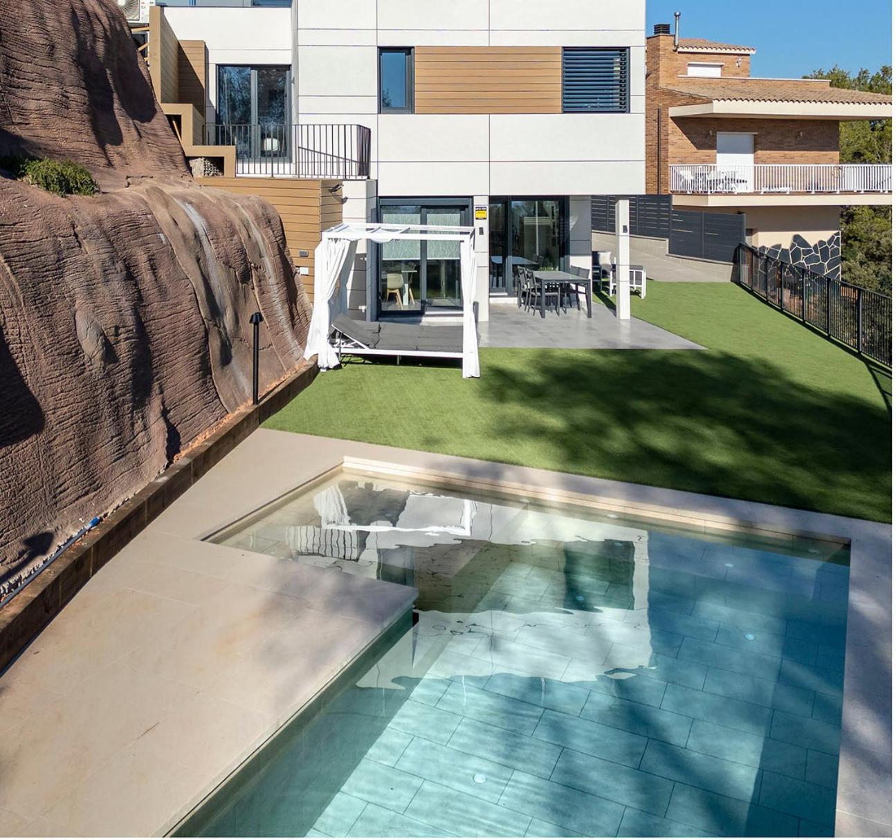 Ferienwohnung Eagle'S Nest Castellnou de Bages Exterior foto